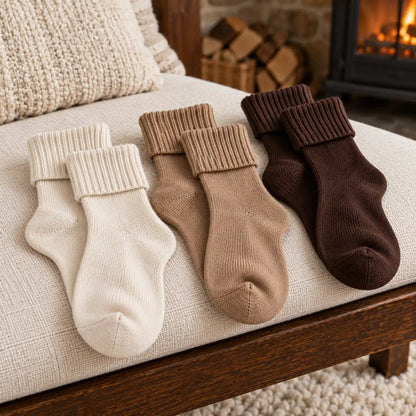 3 PAIRS OF COTTON SOCKS