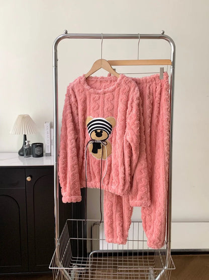 Mufella Women’s Sleepwear – Cozy, Stylish & Perfect for Every Season