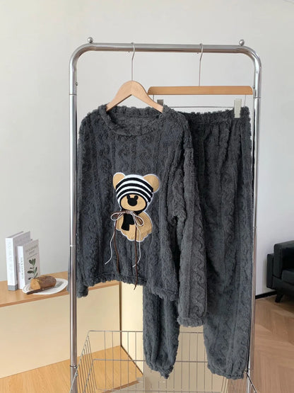 Mufella Women’s Sleepwear – Cozy, Stylish & Perfect for Every Season